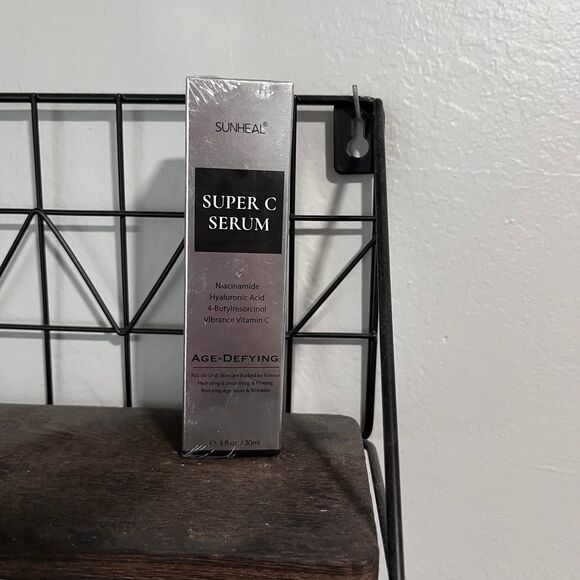 SunHeal Skincare Vitamin Super C Serum Age Defying Hydrating Smoothing - Picture 1 of 7